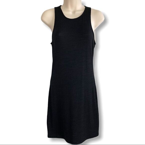 Wilfred Dresses & Skirts - Wilfred Free Black Stretchy Tank Dress